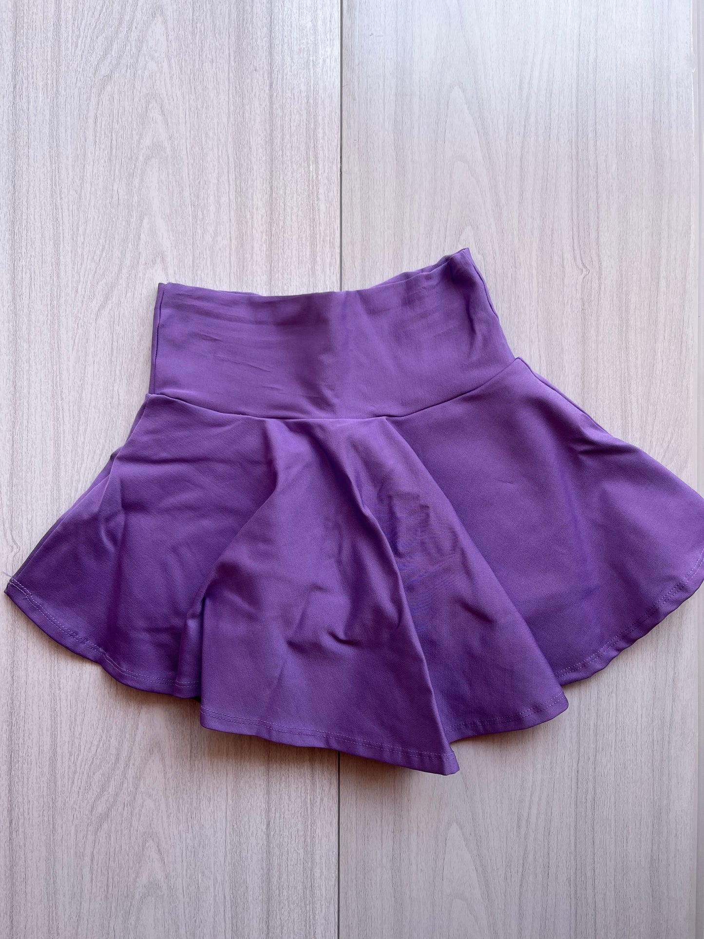 Falda short suplex