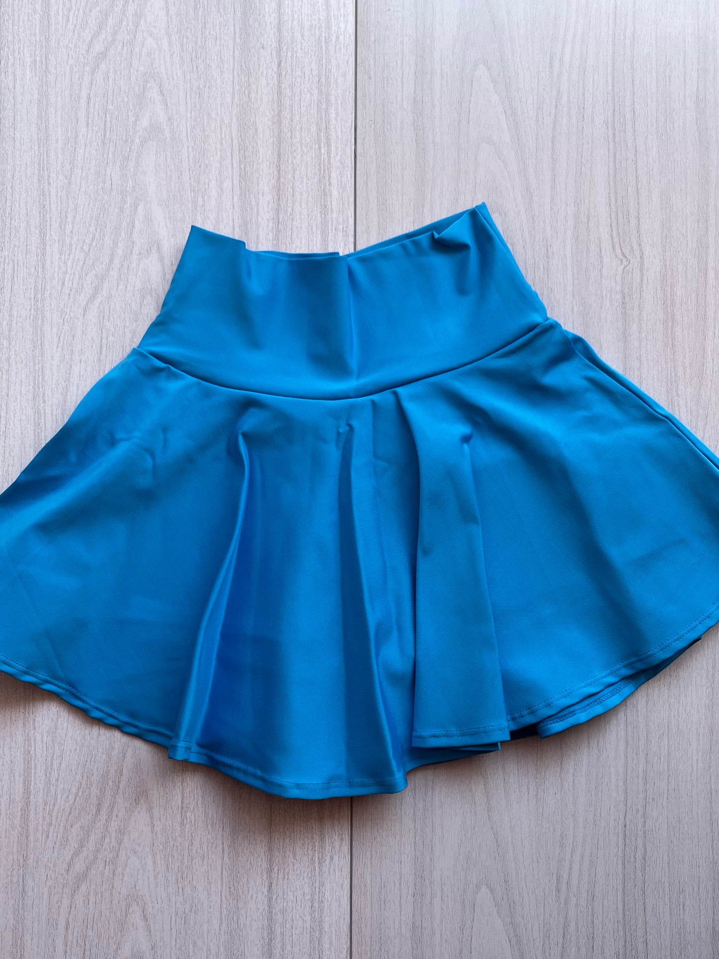 Falda short suplex